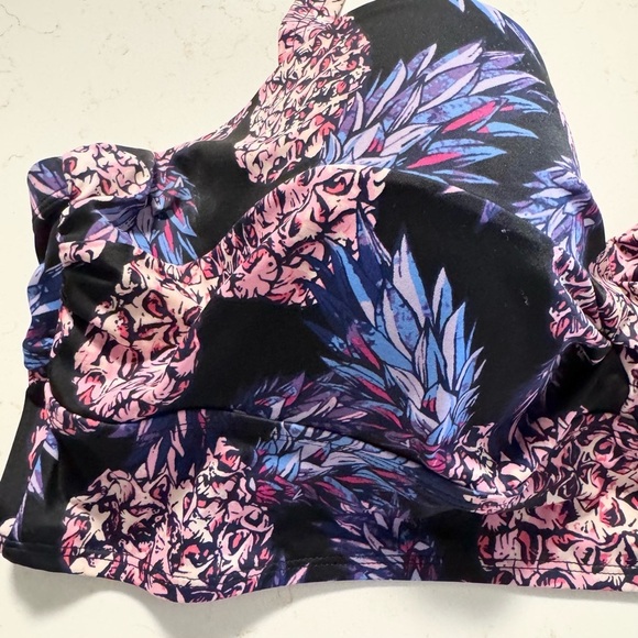 Torrid Black & Multi Color Pineapple Bikini Top Size 4 R 4X - Picture 2 of 6